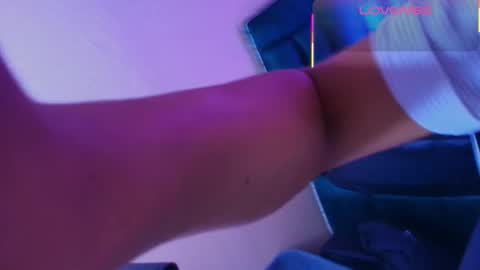 Snapshot of dom_veneno chatting on September 16, 7:04 pm dom_veneno online show from September 16, 7:04 pm