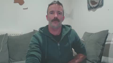 Snapshot of dombolio chatting on May 12, 7:55 pm Dombol online show from May 12, 7:55 pm