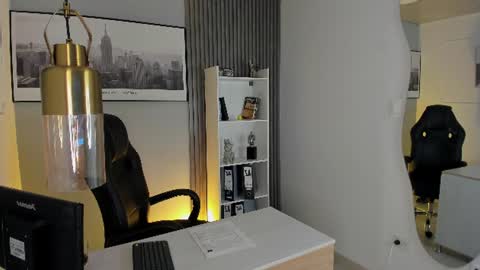 Snapshot of domboy_ chatting on August 1, 7:57 pm domboy online show from August 1, 7:57 pm