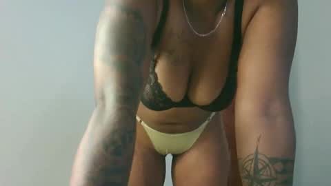Amarie noels online show from October 15, 1:11 pm