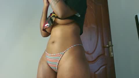 Amarie noels online show from November 13, 1:43 pm