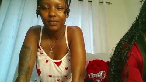 Amarie noels online show from December 15, 12:09 pm