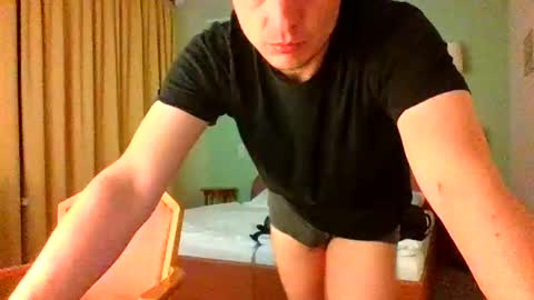 Snapshot of domenic1987 chatting on March 23, 6:45 pm domenic1987 online show from March 23, 6:45 pm