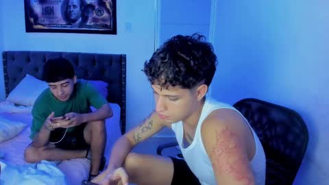 Snapshot of domi_master chatting on February 13, 12:57 am MASTER online show from February 13, 12:57 am