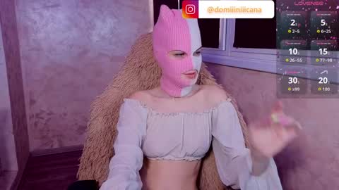 domiiniicana online show from April 7, 2:50 pm