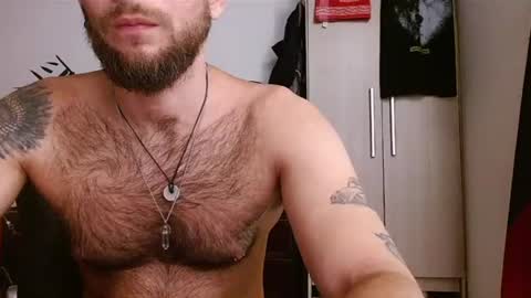 Snapshot of dominantthewolf chatting on June 23, 4:16 pm Logan - INDEPENDET MODEL online show from June 23, 4:16 pm