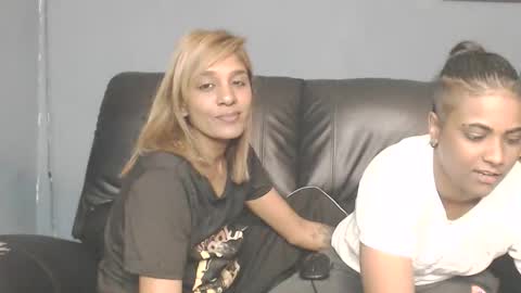 Snapshot of dominate_stud chatting on November 9, 12:53 am dominate_stud online show from November 9, 12:53 am