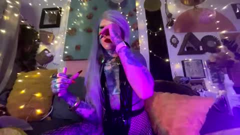 Snapshot of dominatrixmars chatting on January 8, 2:46 am Dominatrix Esther Mars online show from January 8, 2:46 am