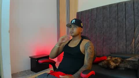 Dominic online show from January 14, 1:28 pm