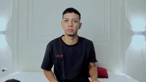 Dominic online show from February 21, 2:12 am