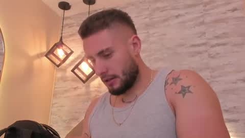 Snapshot of dominic_de_luca chatting on July 22, 11:13 am dominic de luca online show from July 22, 11:13 am