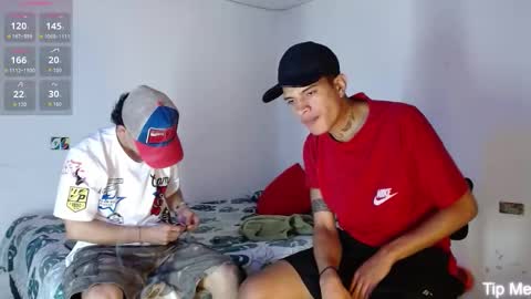 Snapshot of dominic_hanks chatting on October 19, 11:55 am DOMINIC AND ANDREW online show from October 19, 11:55 am