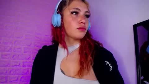   online show from February 14, 11:40 am