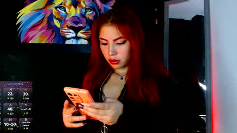 Snapshot of dominic_queen chatting on May 21, 12:56 pm online show from May 21, 12:56 pm