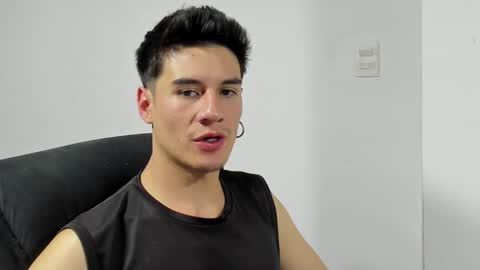 Snapshot of dominic_radccliffe chatting on March 25, 1:55 am Your real love online show from March 25, 1:55 am