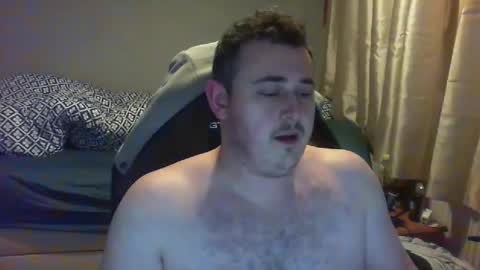 Snapshot of dominicb03 chatting on February 16, 9:33 pm dominicb03 online show from February 16, 9:33 pm