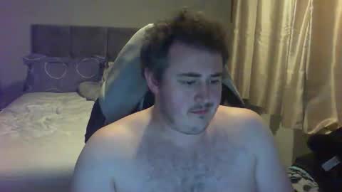 Snapshot of dominicb03 chatting on May 2, 8:14 pm dominicb03 online show from May 2, 8:14 pm