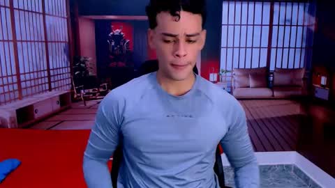 Dominic online show from October 11, 7:01 pm