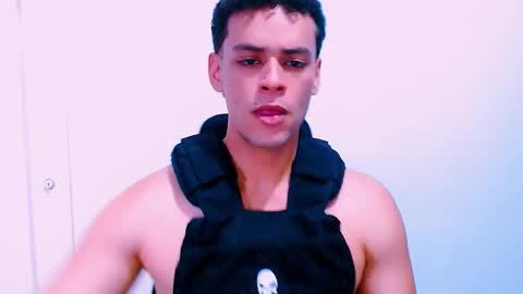 Dominic online show from October 16, 7:15 pm