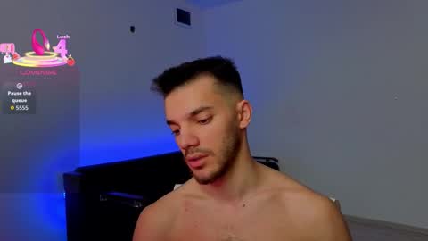 dominicvalente online show from February 3, 11:37 am