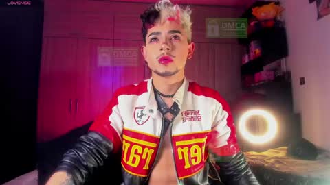 Dominik Eclipse  online show from April 15, 10:00 am