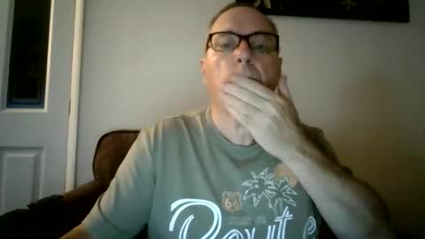 Snapshot of domjolly08 chatting on September 9, 9:14 pm David uk online show from September 9, 9:14 pm