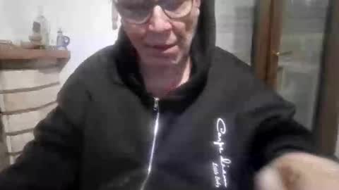 domynius10 online show from February 25, 2:10 am