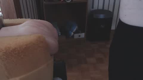 Snapshot of don_r55 chatting on November 9, 7:23 pm Don online show from November 9, 7:23 pm