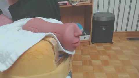 Snapshot of don_r55 chatting on March 15, 5:52 pm Don online show from March 15, 5:52 pm