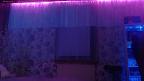 donelkamikaze online show from December 2, 3:15 am