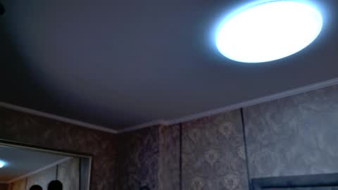 Donna online show from February 26, 7:24 pm