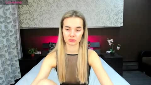 Snapshot of donnaaa_evans chatting on January 30, 12:29 am Donna On GMT2 Mon-Fri 3-9 AM online show from January 30, 12:29 am