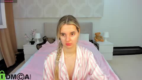 Donna On GMT2 Mon-Fri 3-9 AM online show from April 8, 11:59 pm