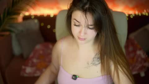 DONNA online show from March 28, 8:03 am