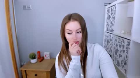 Snapshot of donnasensual chatting on January 15, 5:49 pm DonnaSensual online show from January 15, 5:49 pm