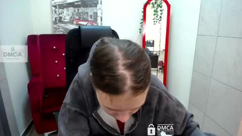 Snapshot of donnasia chatting on April 27, 12:14 pm Sia online show from April 27, 12:14 pm