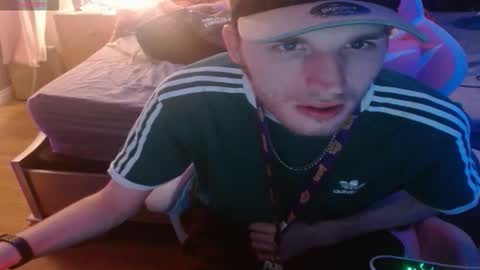 Snapshot of donnydarkness4321 chatting on January 13, 12:49 am Angelic Angel Donny online show from January 13, 12:49 am