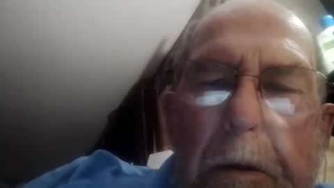 Snapshot of donster882206 chatting on June 11, 8:12 am donster882206 online show from June 11, 8:12 am