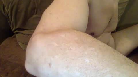 Snapshot of donthatenyc chatting on January 1, 12:32 am dont hate nyc online show from January 1, 12:32 am