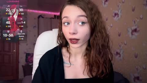 Snapshot of dontoke_ chatting on January 17, 7:41 am Nicole online show from January 17, 7:41 am