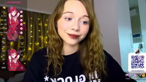 Nicole online show from March 3, 2:39 am