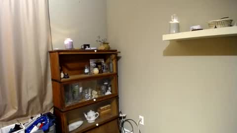 Snapshot of doorguy01 chatting on January 26, 4:20 am doorguy01 online show from January 26, 4:20 am