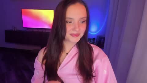 Dora Charmer online show from April 13, 4:45 pm