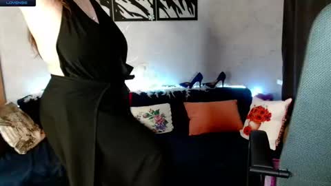 Dora online show from November 11, 4:18 pm