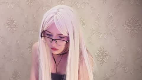 Snapshot of doretharuschak chatting on June 27, 12:22 pm Aimi online show from June 27, 12:22 pm