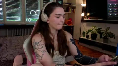 Alice online show from May 26, 8:32 am