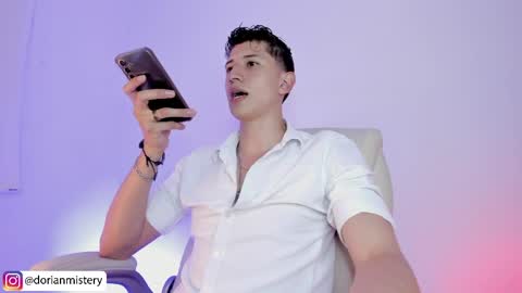 dorian_mystery online show from April 7, 11:04 pm