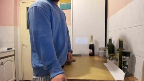 Snapshot of doriancretu95 chatting on November 10, 1:59 am menu below online show from November 10, 1:59 am