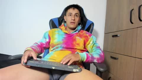 dorman_boy online show from April 9, 4:45 am