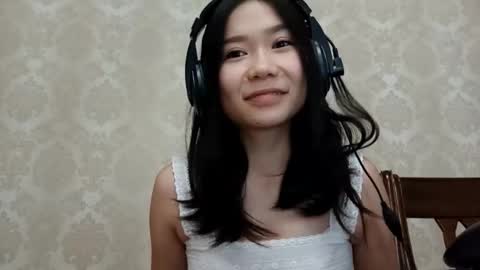 YuKi  online show from October 14, 10:05 am